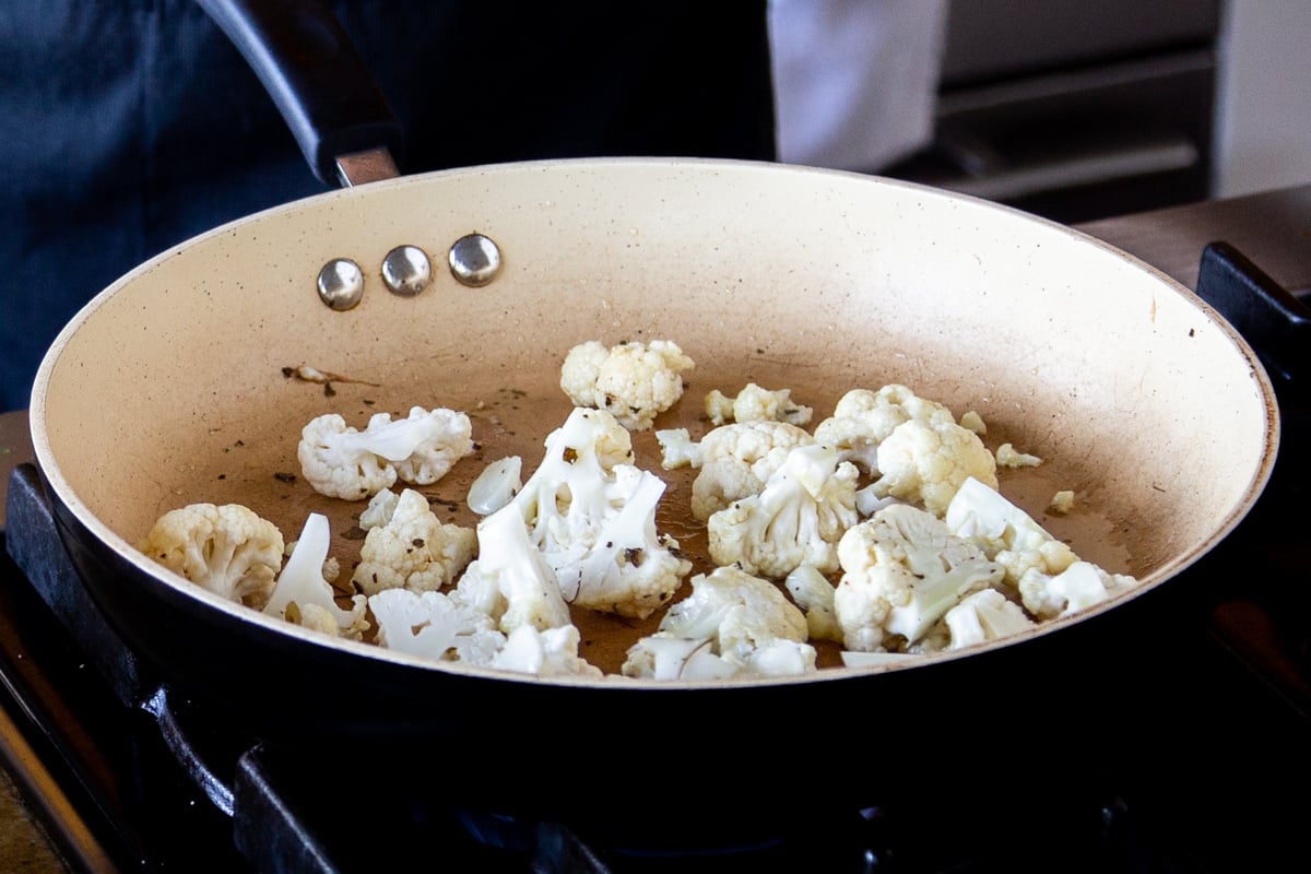 cooking the cauliflower and fenugreek