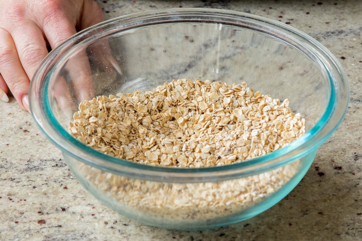 dry oat mixture, after mixing