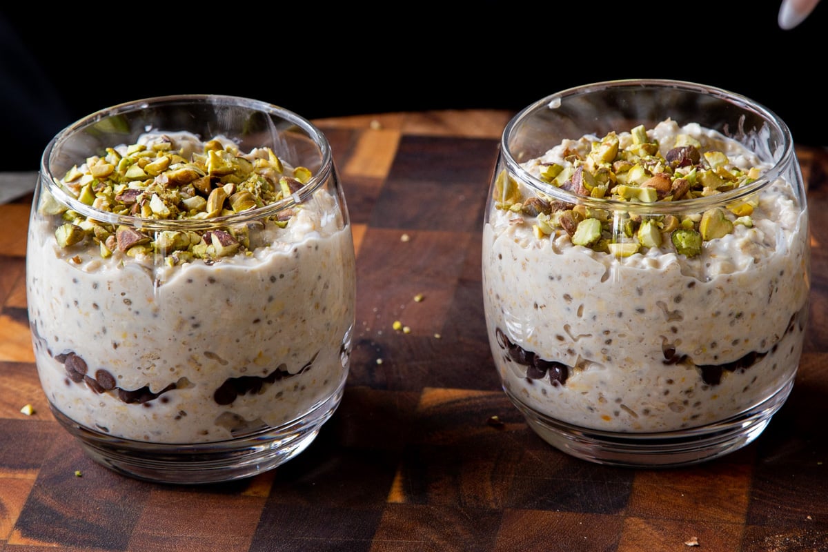 topping the cannoli oats mixture with pistachios