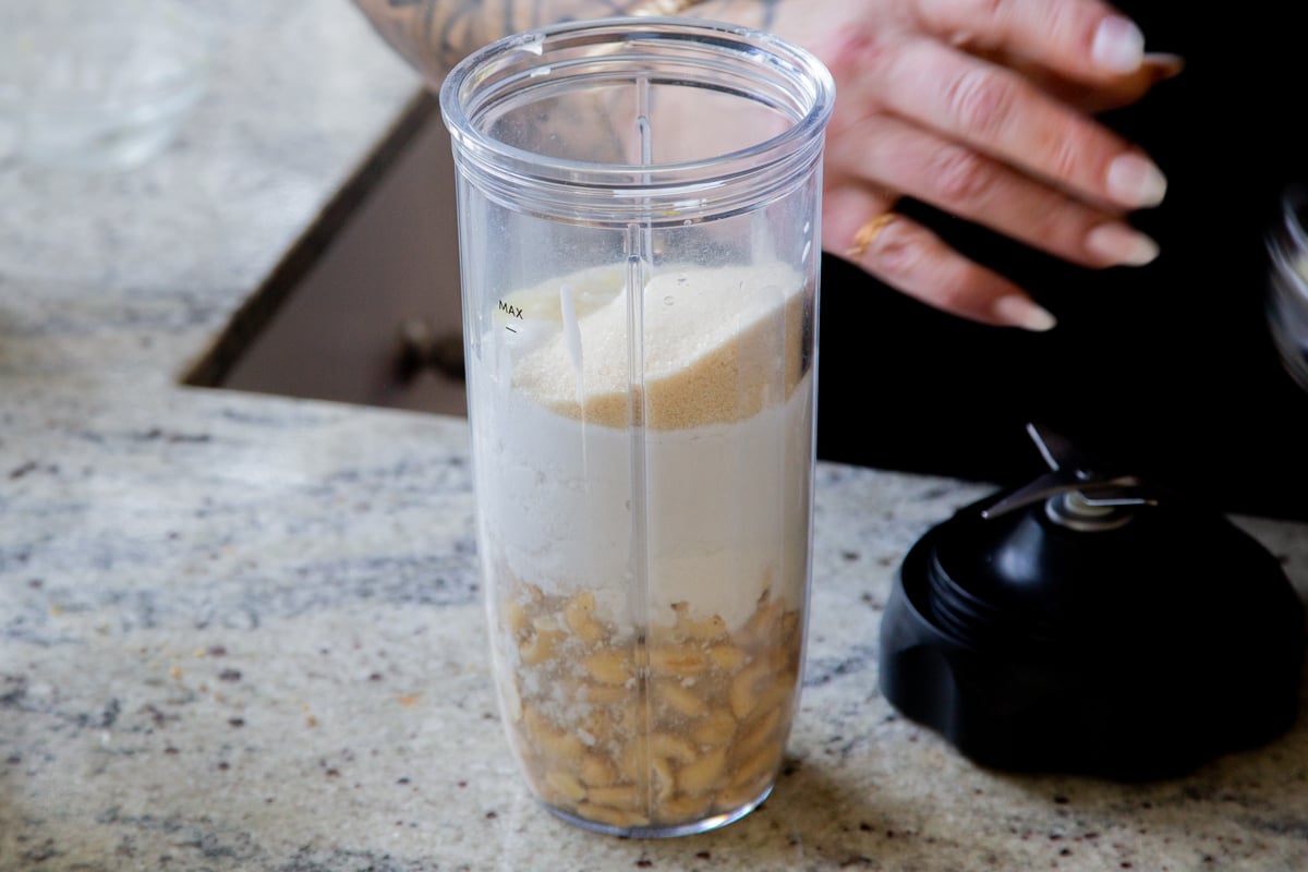 cashews, coconut milk, and sugar in the blender