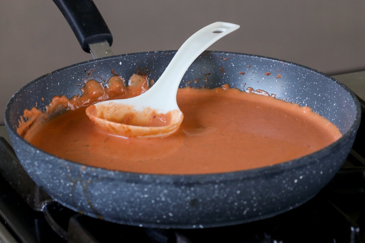 vegan butter chicken sauce in a pan