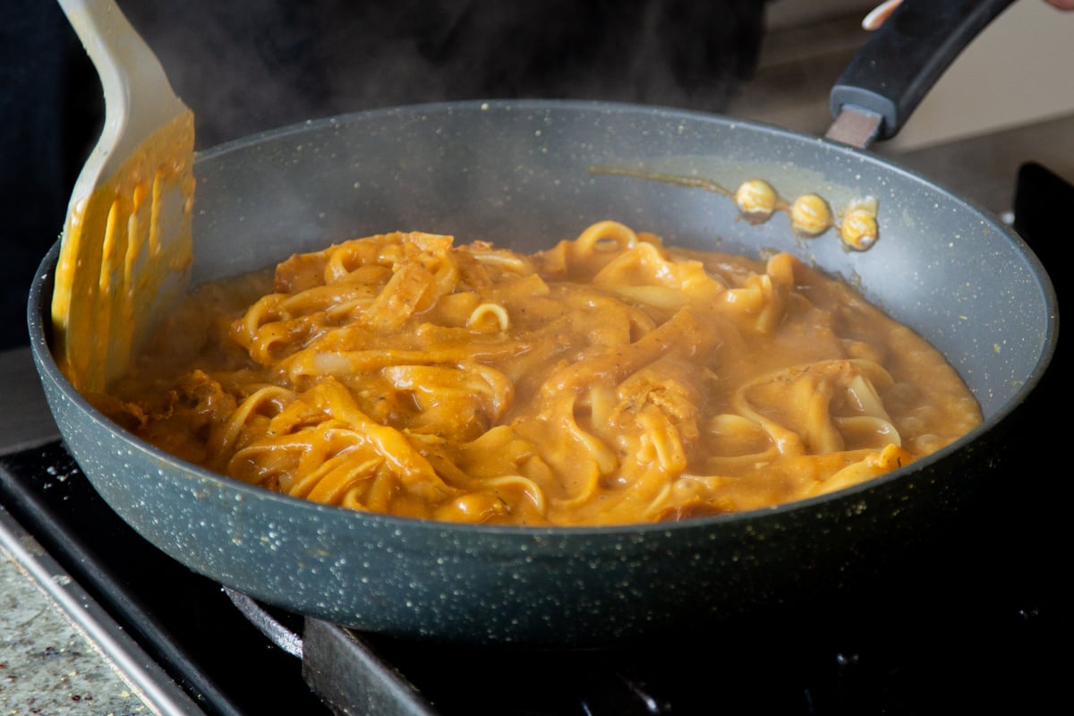 pumpkin alfredo in the pan, after cooking