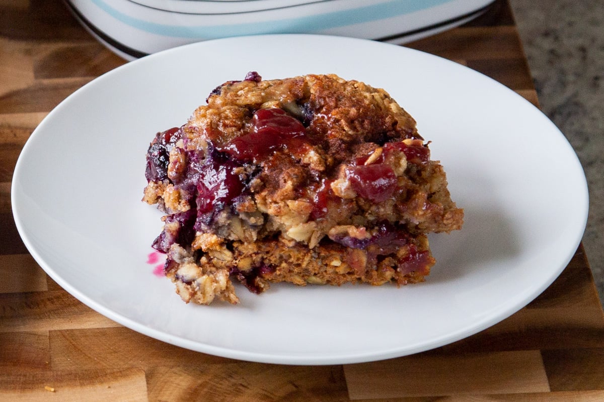 close-up of PBJ baked oats on a plate