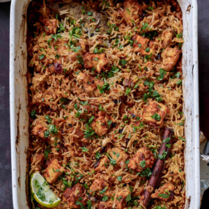 Lucknowi biryani in the pan