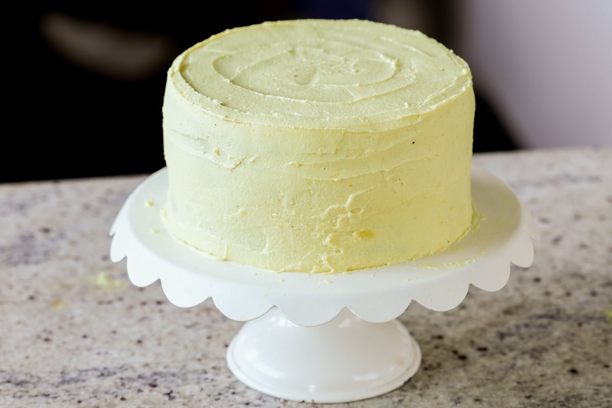 cake on the serving tray after frosting