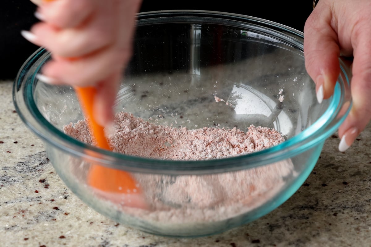 making the cornstarch coating the the tofu