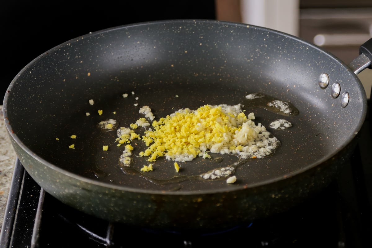 ginger and garlic in the pan with oil