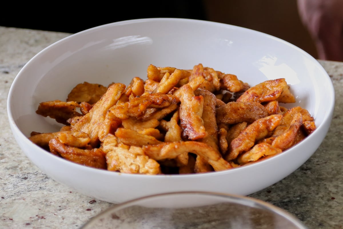 bowl of cooked soy curl "beef"