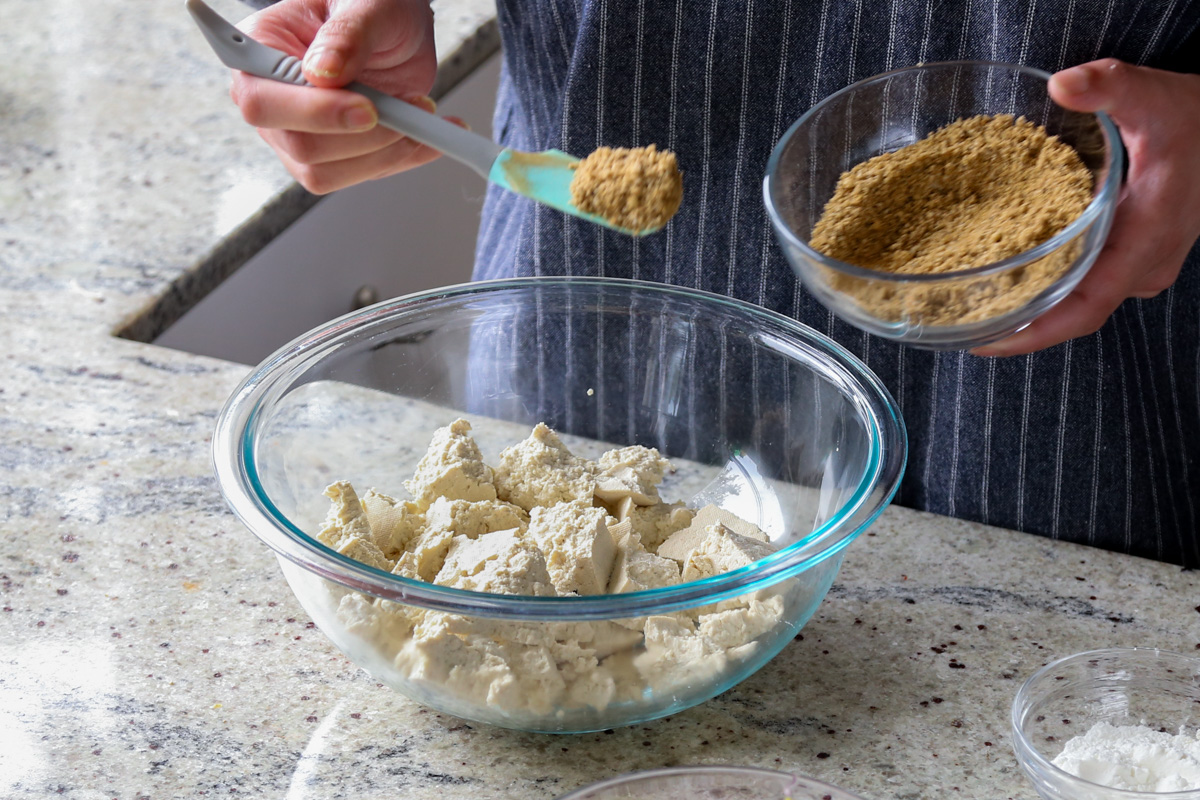 adding angrara spice mix to the tofu