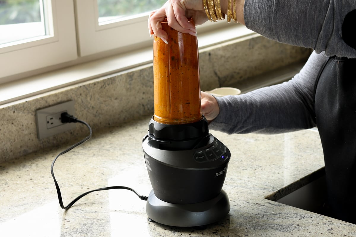 blending the sauce