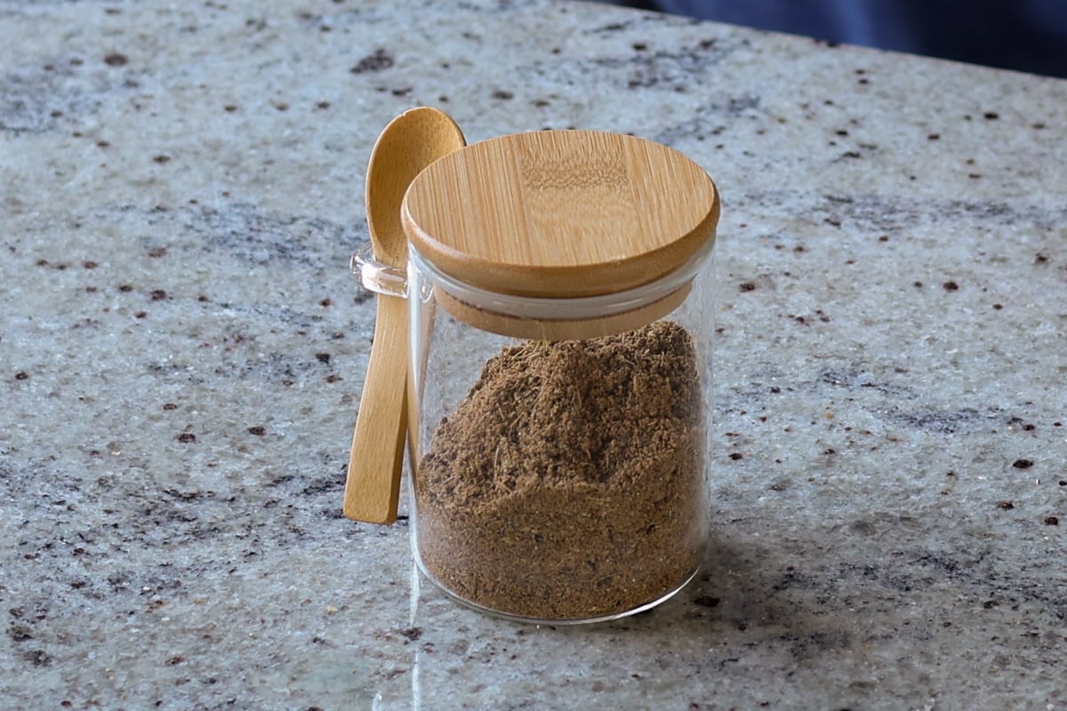 chai spice mix in the jar