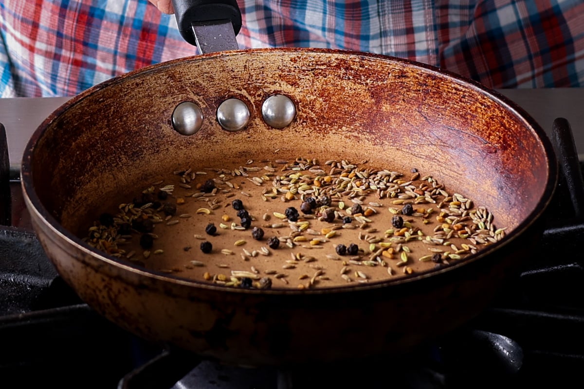 roasted whole spices in the pan
