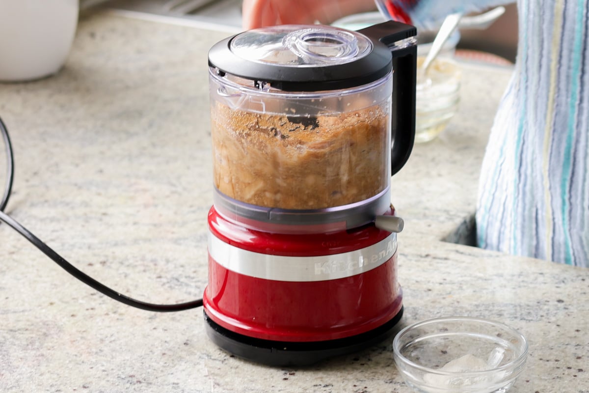 processing the wet ingredients
