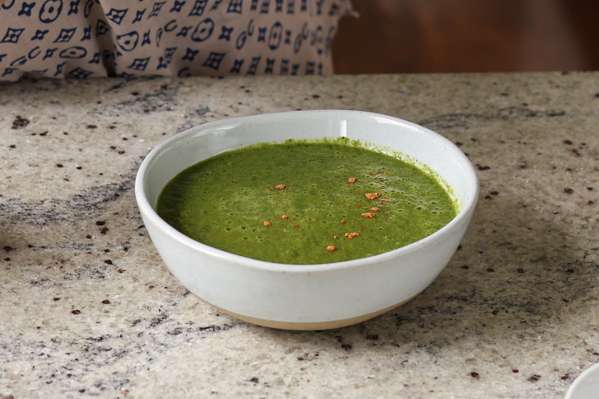 bowl of mint chutney
