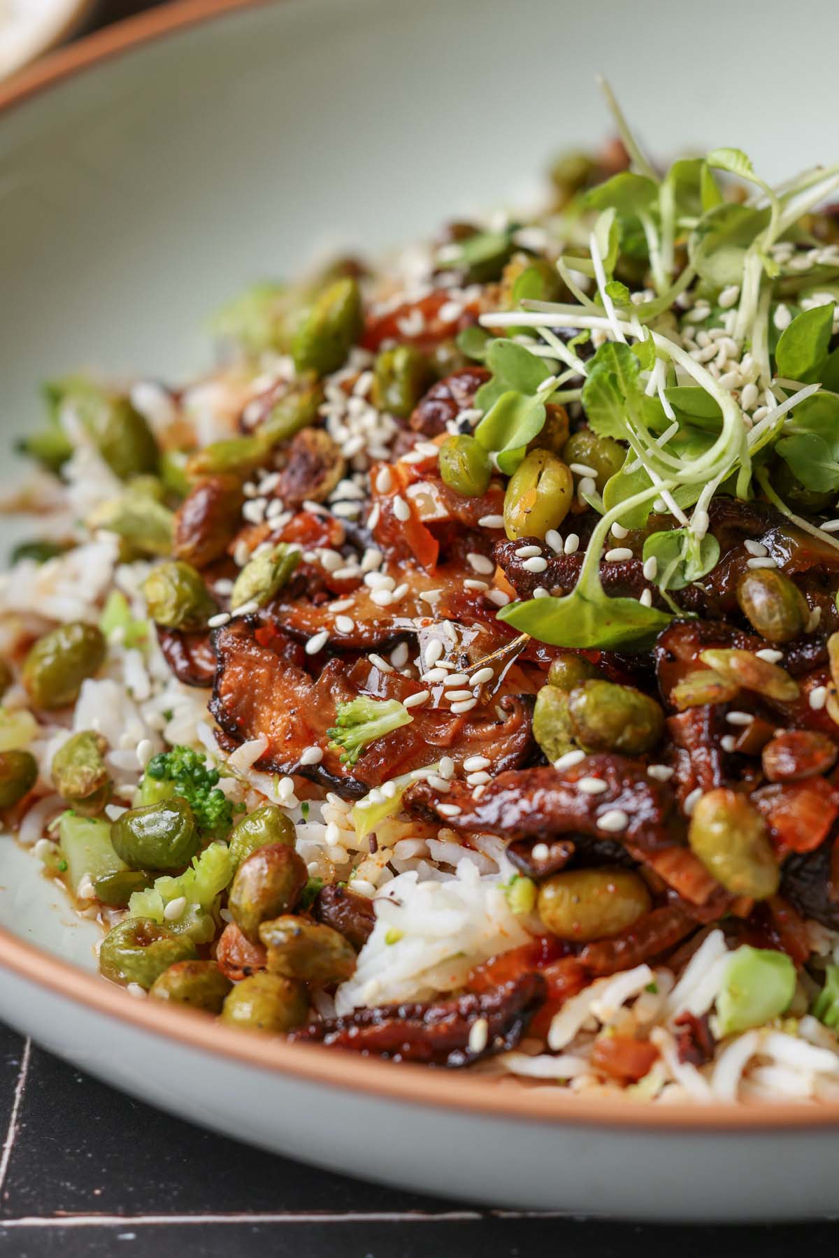 extreme close-up of crispy edamame bowl