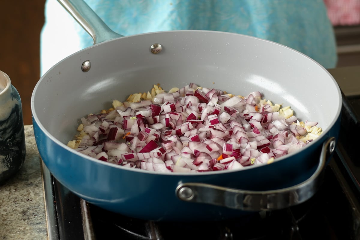 adding aromatics to the pan